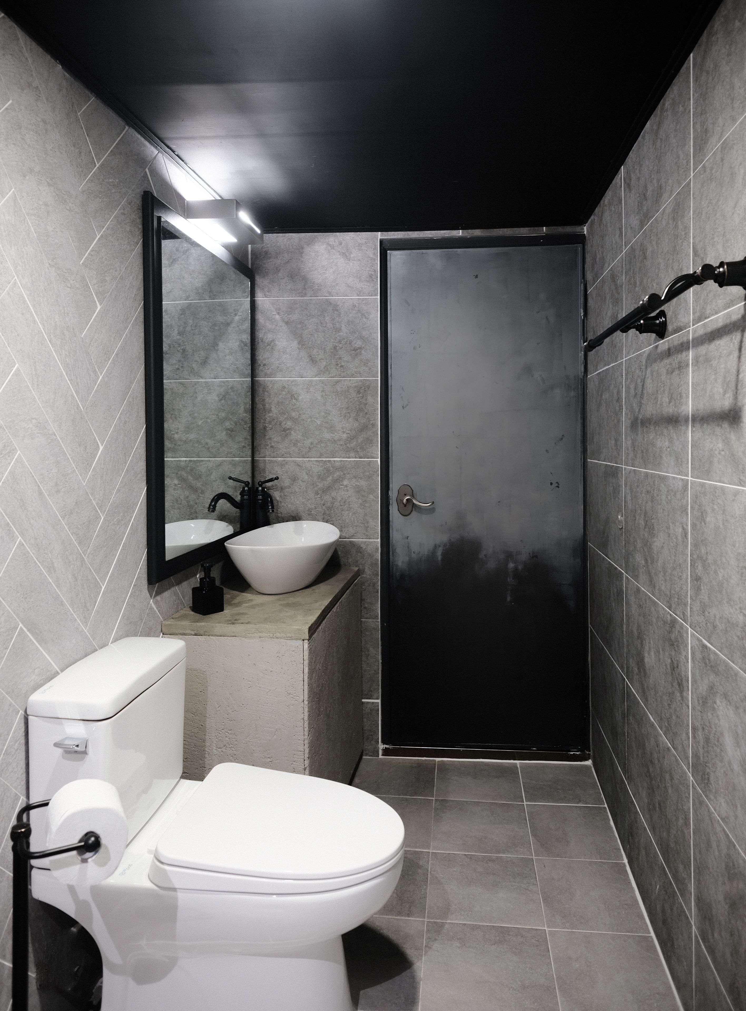 room random assignment (4 person room) | bathroom | shower, free toiletries, hair dryer, towels