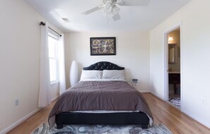 4 間睡房、熨斗/熨衫板、免費 Wi-Fi、床單