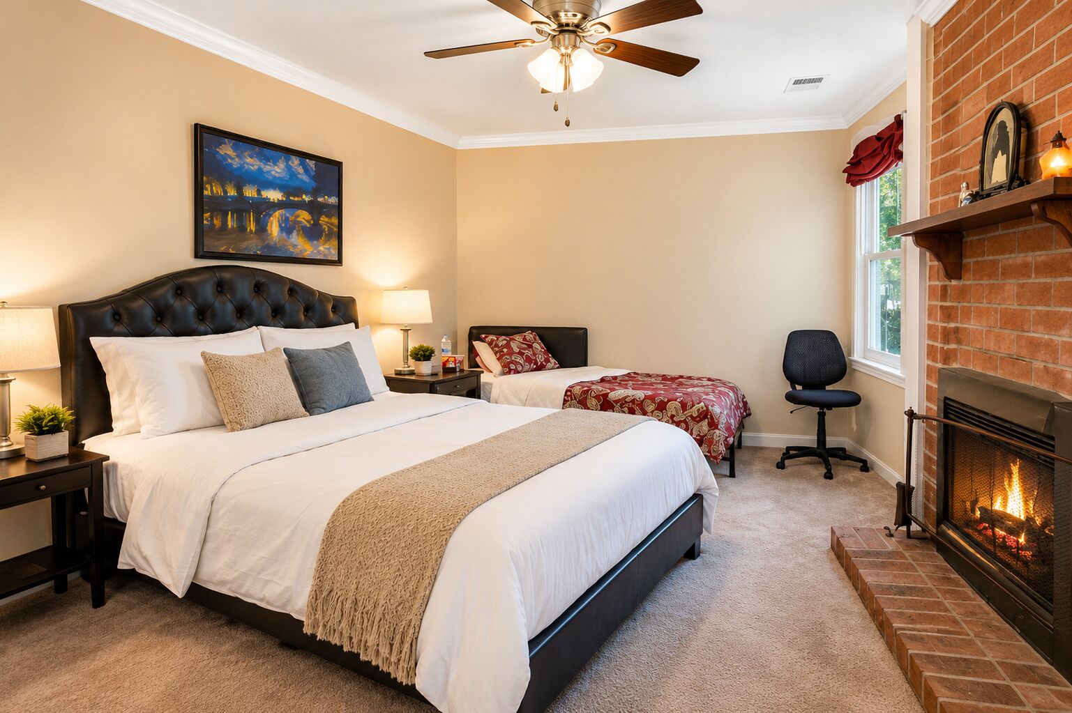 4 Schlafzimmer, Bügeleisen/Bügelbrett, kostenloses WLAN, Bettwäsche