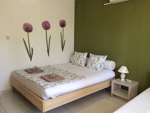 3 Schlafzimmer, Bügeleisen/Bügelbrett, WLAN, Bettwäsche