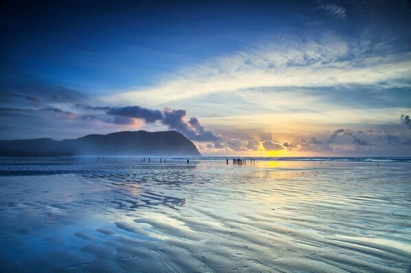 Solsenger og strandhåndklær