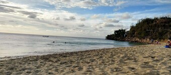Seulement 1/2 mile de la belle plage Crashboat!
