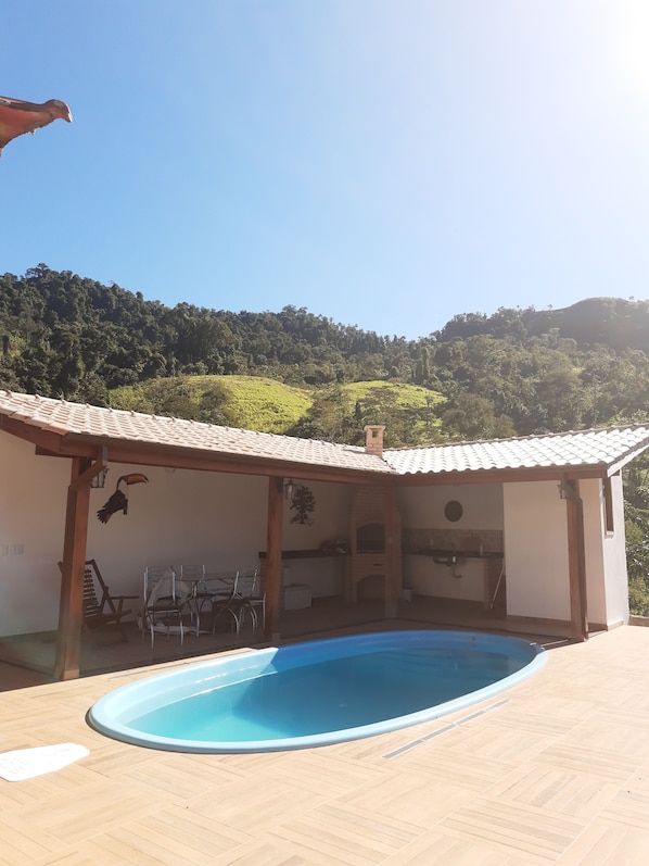 Pool - Each Beautiful Landscape With Pool (Parati)