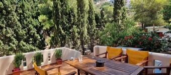 Cozy house by Kalydna Mirties