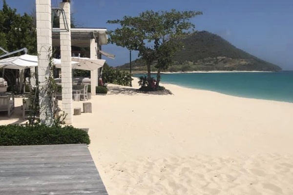 Glossy Bay, Canouan, The Grenadines