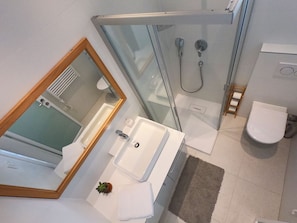 Apartment, 1 Schlafzimmer | Badezimmer