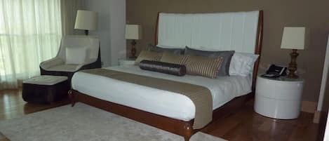 3 bedrooms, Internet