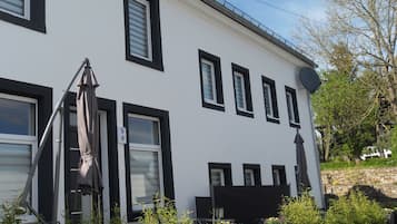 Bagian depan properti