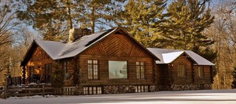 Amenities & Resort Access Included, Cabin 11