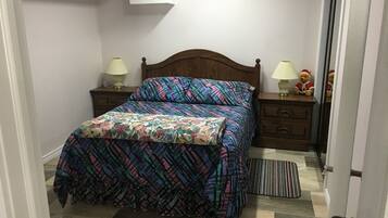 2 bedrooms, WiFi, bed sheets