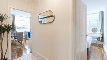 Deluxe-huoneisto, oma kylpyhuone, kaupunkinÀköala | SisÀtilat