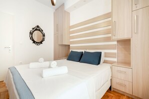 Deluxe Apartment | 2 bedrooms, premium bedding, iron/ironing board, free WiFi - Apartment Hermes in Central Athens (Athens)