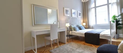 4 soverom, internettilgang og sengetøy