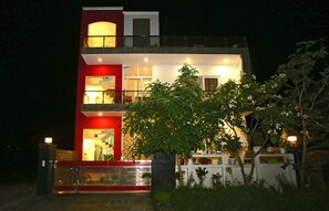 Exterior - Eden Villa is a fantastic place to chillout, celebrate and be on a vacation. (Chandigarh)