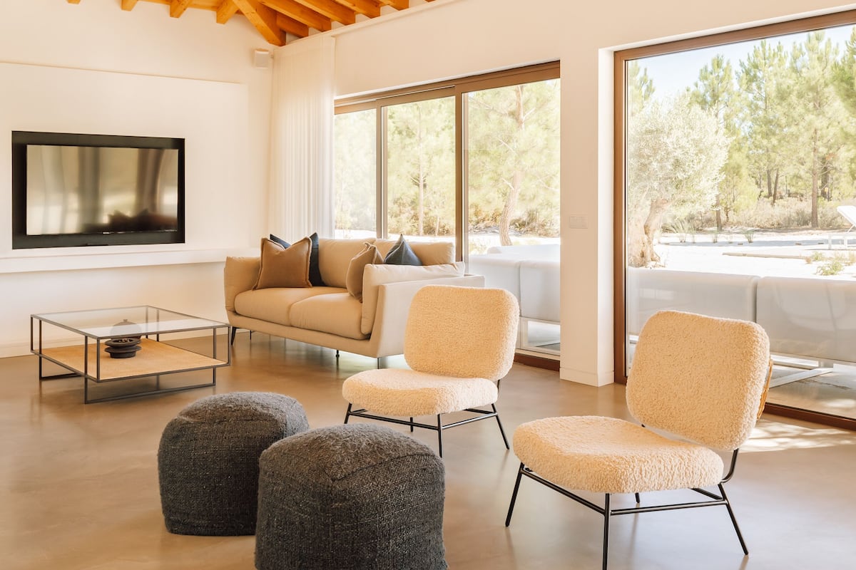 Villa, 4 Bedrooms, Private Pool | Premium bedding, in-room safe, individually decorated