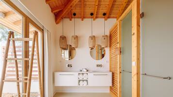 Villa, 2 chambres, piscine privée | Salle de bain