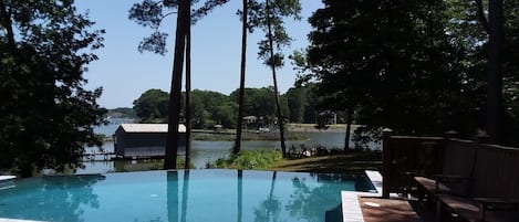 Piscine extérieure, piscine chauffée