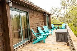 Terrace/patio - Windmill Springs In Gruene With River frontage! Walking distance to Gruene Hall! (New Braunfels)