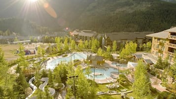 Piscine extérieure, piscine chauffée