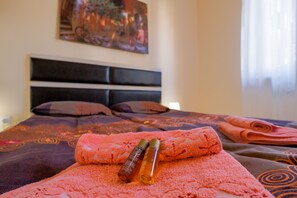 3 dormitorios, tabla de planchar con plancha, wifi y ropa de cama