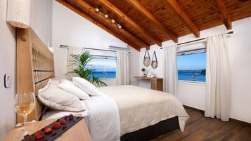 3 bedrooms, in-room safe, desk, iron/ironing board