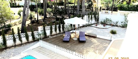 屋外プール、温水プール