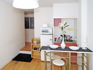 Basic Apartment, 1 Double Bed (Studio, 2A)