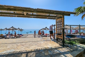 Beach bar - Bunec Beach Resort (Lukovë)