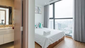 2 chambres, coffres-forts dans les chambres, fer et planche Ă repasser