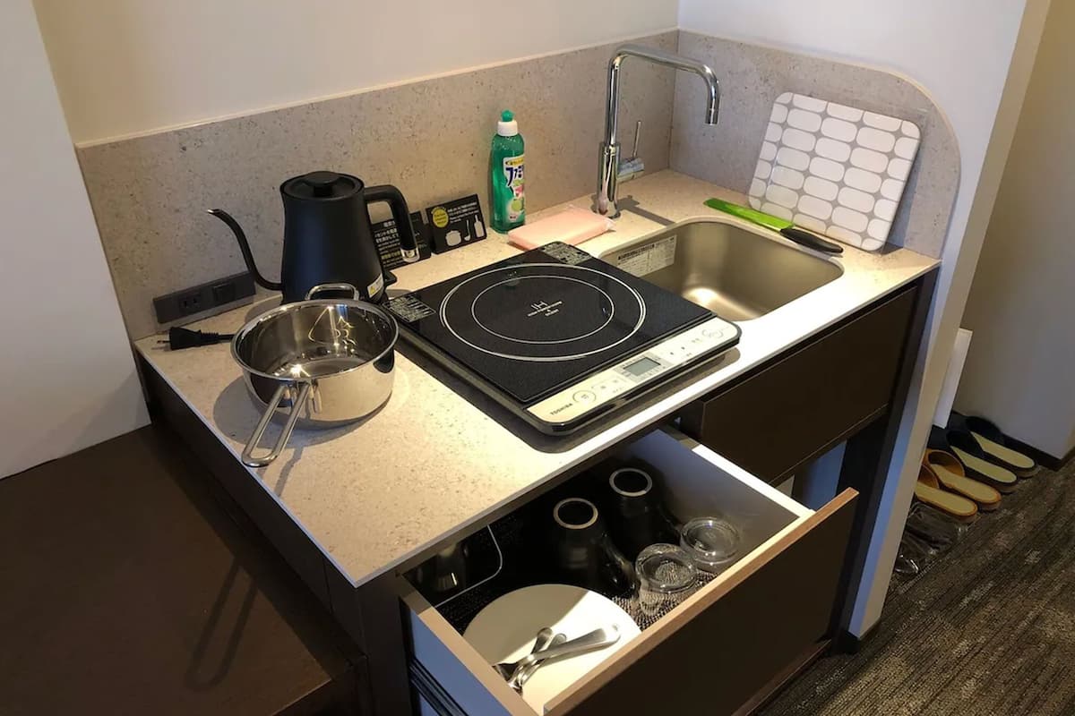 mini-fridge, microwave