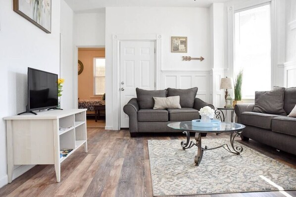 Télévision, espaces bureaux