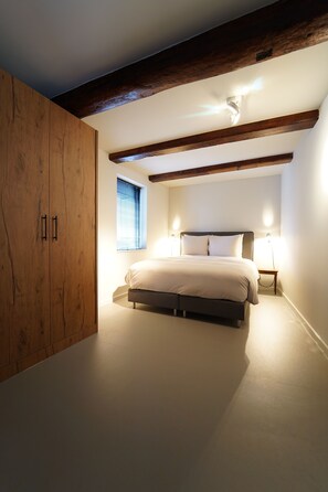 Apartamento familiar | Sábanas de algodón egipcio, ropa de cama de alta calidad, caja fuerte