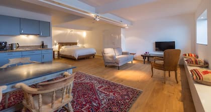 Business Guest House Groningen - Hooge der A