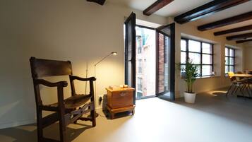 Family Apartment | Courtyard view