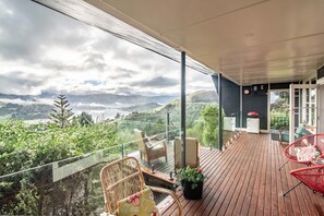 Terrace/patio - The Grandstand - French Farm Holiday Home (Akaroa)