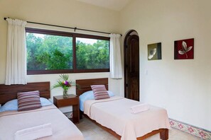 1 bedroom, desk, travel cot, free WiFi