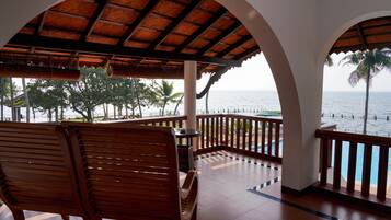 Quarto premium, vista para o lago | Roupas de cama antialérgicas