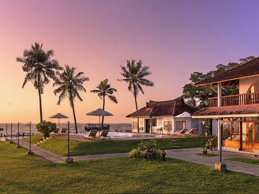 Outdoor pool, open 8:00 AM to 7:30 PM, pool umbrellas, sun loungers