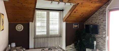 1 makuuhuone, ilmainen Wi-Fi, vuodevaatteet