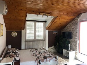 1 chambre, Wi-Fi gratuit, draps fournis