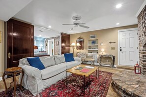 Smart TV, fireplace, DVD player