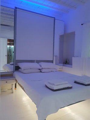 1 habitación, tabla de planchar con plancha, wifi y ropa de cama 