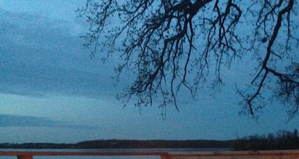 Chalet à louer au lac Barrett, à l'année!