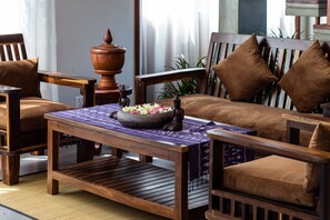 Interior - Villa with pool view-06pax (siem Reap)