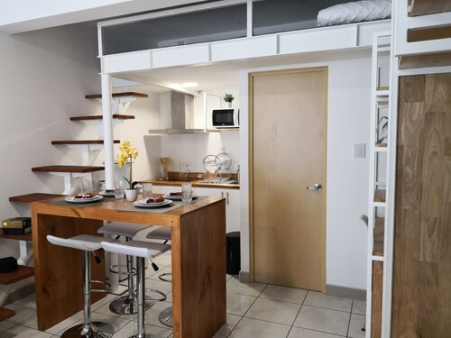 Modern, charming and very well located apartment