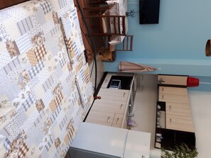 Interior - Studio flowers 2 + 1 (Pomorie)