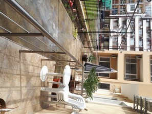 Property grounds - Studio flowers 2 + 1 (Pomorie)