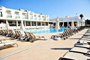 Indoor pool, 2 outdoor pools - Dream Family Club (Manavgat)