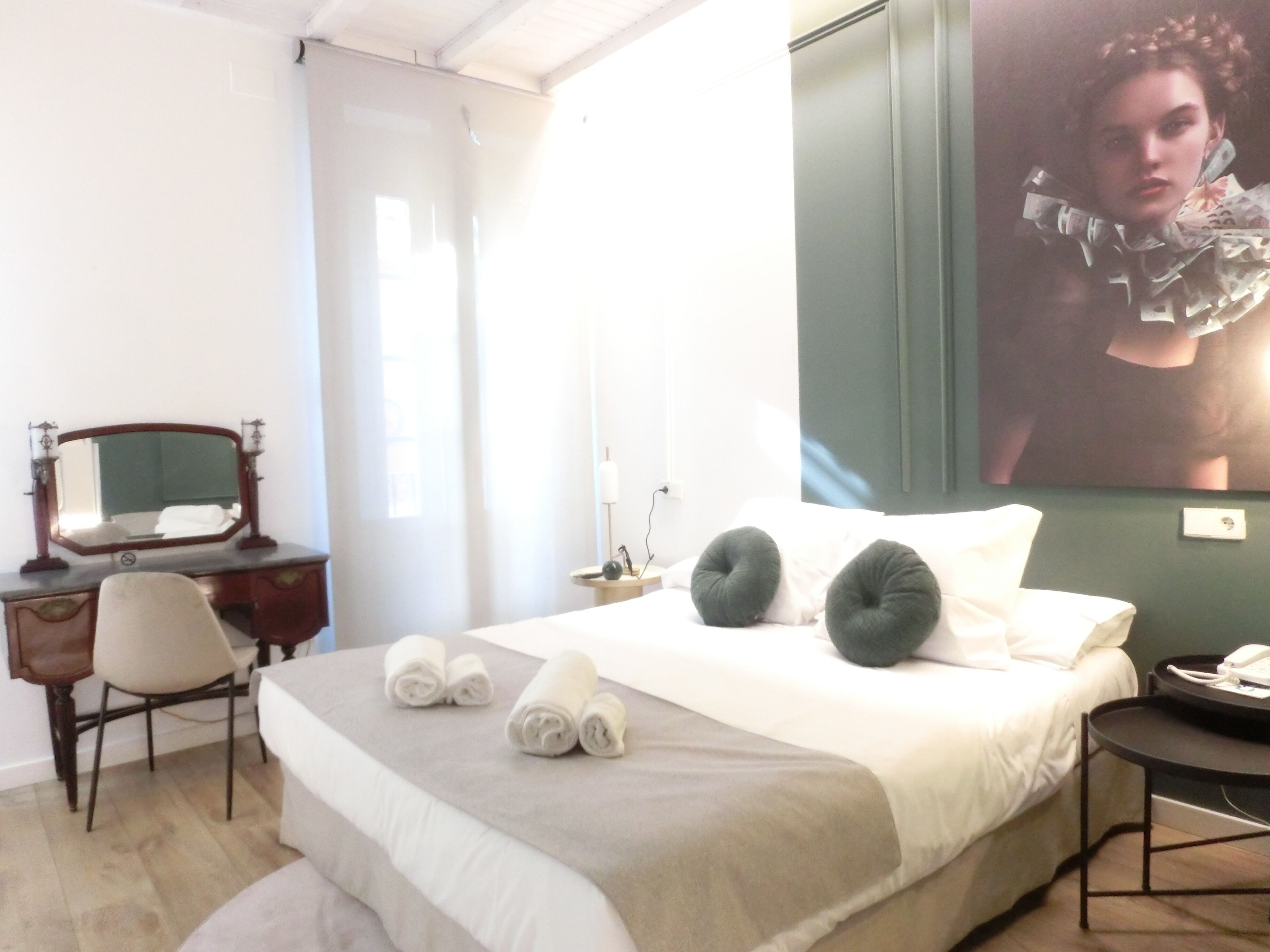 Photo - Les Monges Palace Boutique