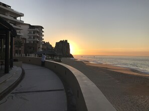 Beach - 5 star ocean Front Resort (Cabo San Lucas)